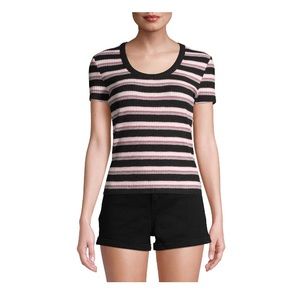 NWT No Boundaries Juniors' Scoopneck Rib T-Shirt